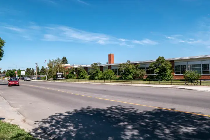 Highwood community scene 3
